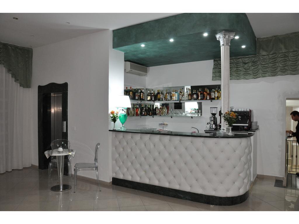גיארדיני נאקסוס Hotel Inn מראה חיצוני תמונה