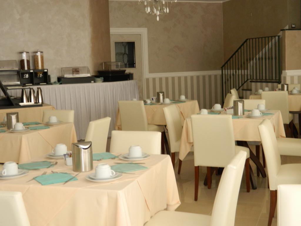 גיארדיני נאקסוס Hotel Inn מראה חיצוני תמונה