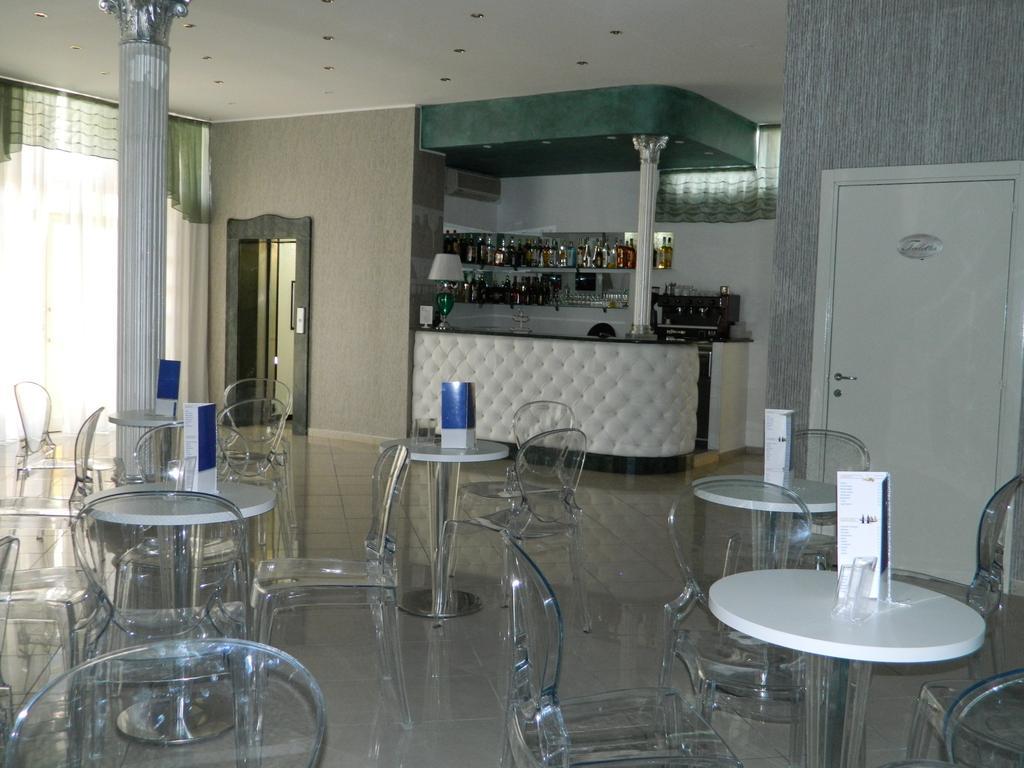 גיארדיני נאקסוס Hotel Inn מראה חיצוני תמונה